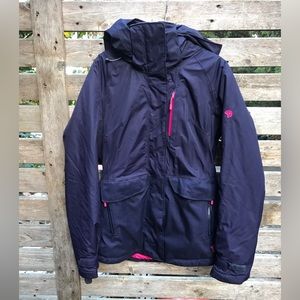 Mountain hardwear insulated ski snowboard jacket